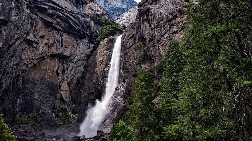 cascada en Yosemite